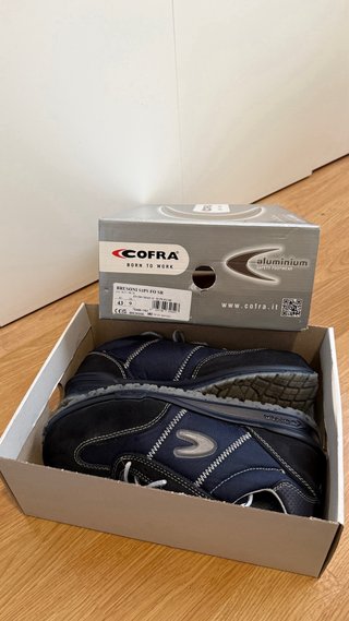 Zapatos de seguridad Cofra azul y negro