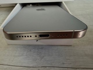 iPhone 15 Pro Max 512GB Titanio
