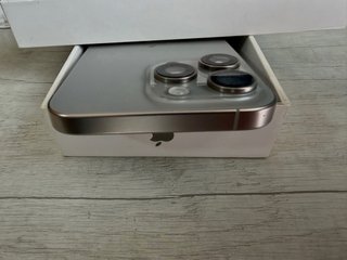 iPhone 15 Pro Max 512GB Titanio