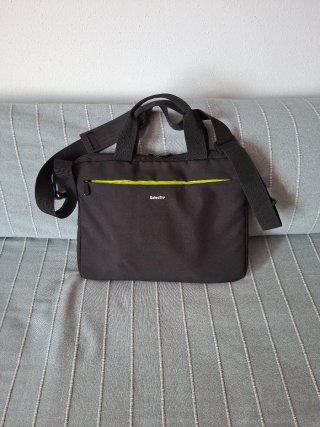 Portátil Gaming ASUS FX506H Negro, maletin regalo