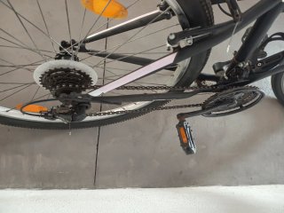 Bicicleta Aurelia 26 Negra y Rosa