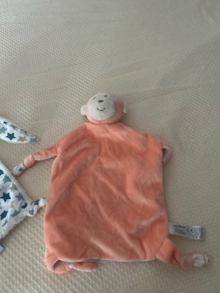 Peluche Doudou perro rosa bebé