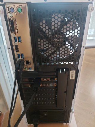 Ordenador Sobremesa Blanca Asus+ monitor Omen 2k