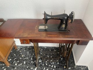 Máquina de coser Alfa 1949