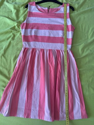 Vestido corto de rayas rosa