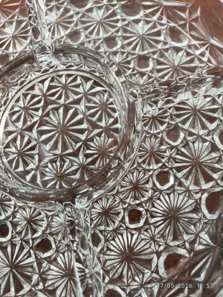 Plato entremesero cristal tallado