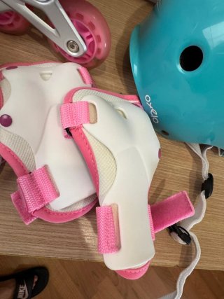 Juego Patines en Línea Rosas Talla Ajustable