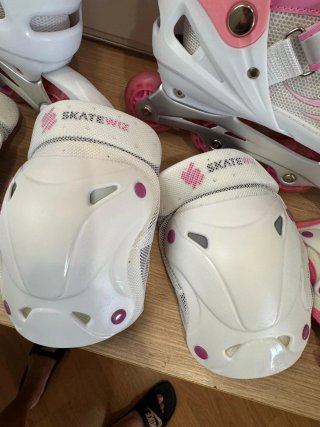 Juego Patines en Línea Rosas Talla Ajustable