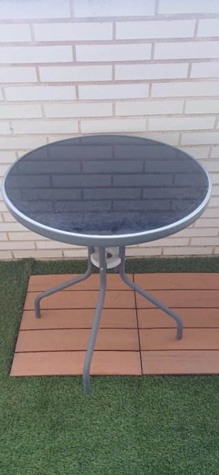Mesa redonda de jardín cristal y metal