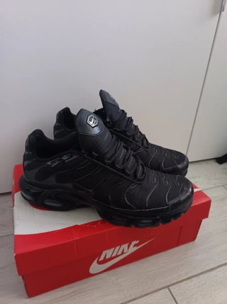 Nike TN Scarpe Uomo Nero