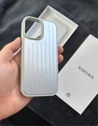 Custodia Rimowa per iPhone 17