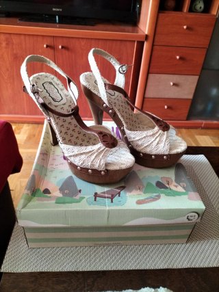 Sandalias Coolway Beige y Rosa Tacón Alto