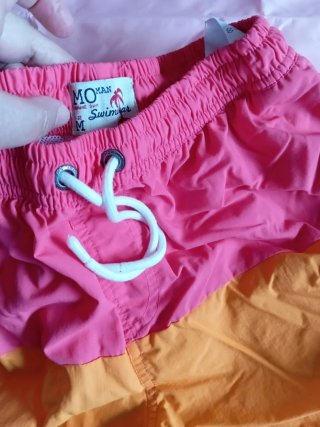 2 Bañadores Hombre, uno M y otro XXL. 10€ unidad