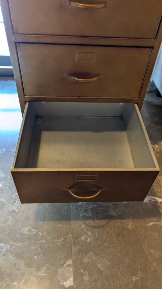 Mesa escritorio madera y metal