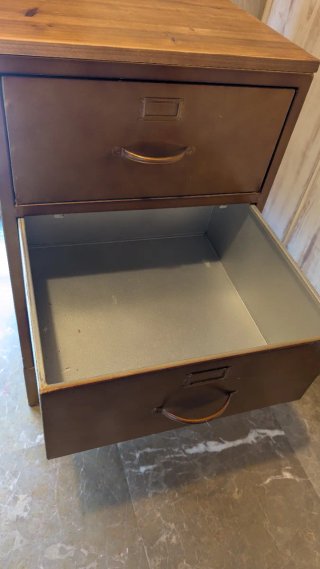 Mesa escritorio madera y metal