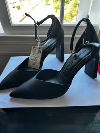 Zapatos de vestir Zara negros talla 35