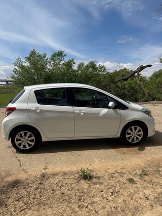Toyota Yaris 2013