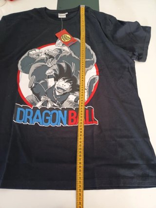 2 Camisetas Dragon Ball XXL Roja y negra.