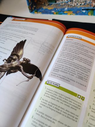 Lengua y literatura 1 ESO. Edelvives. 2 volumenes