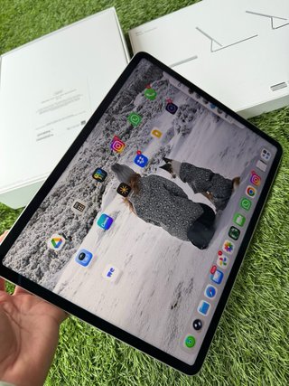 iPad Pro 12.9" (5ª Gen) Chip M1 128GB + Magic Keyb