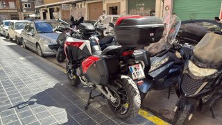 Ducati Multistrada V4 Roja y Blanca