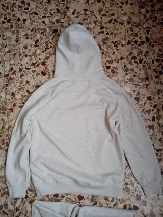 Chándal Corteiz Gris y Blanco