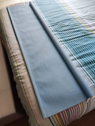 Estor azul de tela