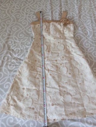 Vestido dorado/crema talla 42