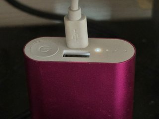 Batería Portátil Magenta 4.000