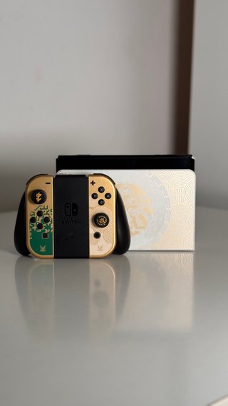 Nintendo Switch OLED Edición Zelda