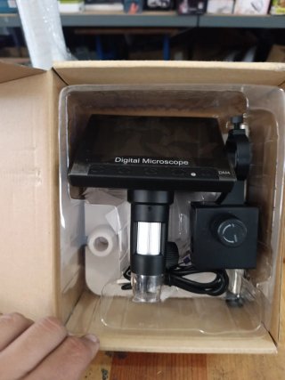 Microscopio Digital Portátil DM4