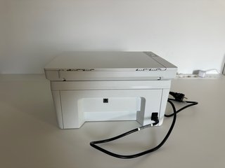Impresora HP LaserJet M140w