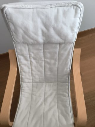 Silla infantil de madera y tela
