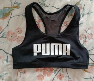 Top deportivo Puma negro Talla S/M