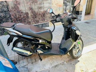 Honda SH 125i 2006 Scooter Negra