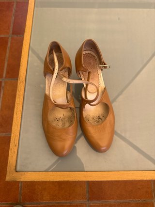Zapatos de baile marrones