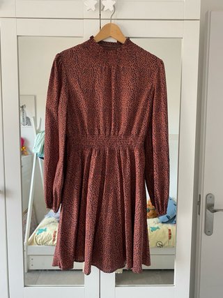 Vestido estampado marrón talla M