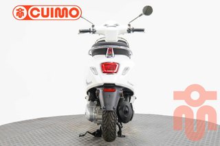 VESPA PRIMAVERA 125