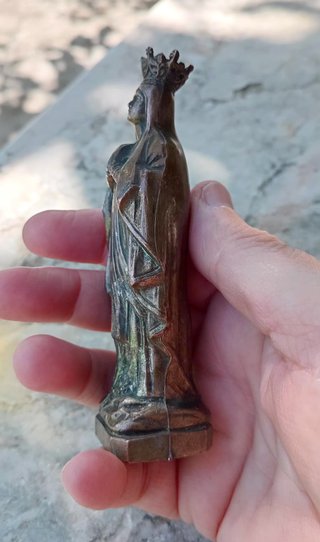 Figura Nossa Sra. de Lourdes Coroada