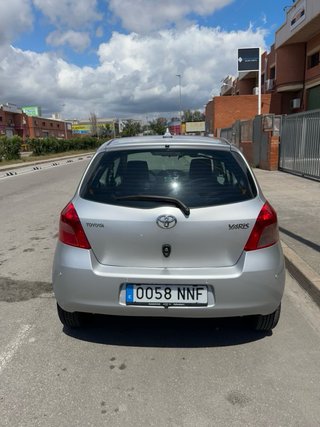 Toyota Yaris 1.3 2007 , Pegatina C