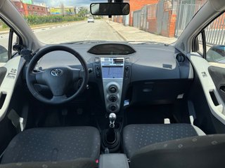 Toyota Yaris 1.3 2007 , Pegatina C