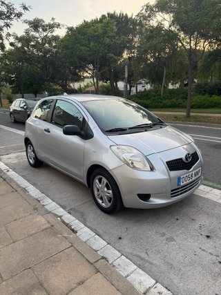 Toyota Yaris 1.3 2007 , Pegatina C