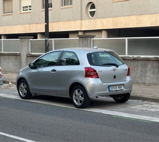 Toyota Yaris 1.3 2007 , Pegatina C