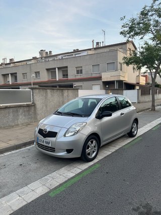 Toyota Yaris 1.3 2007 , Pegatina C