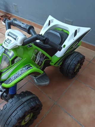 Quad Kawasaki Injusa 12V