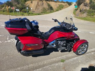 Can-Am Spyder F3 Trike Rojo