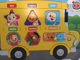 Puzzle Coche Cocomelon Colores y Formas