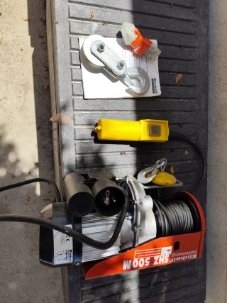 Polipasto Eléctrico cabestrante Einhell SHZ 500M
