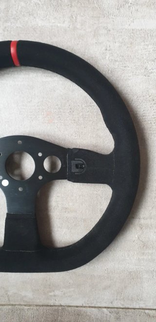 Aro thrustmaster alcantara