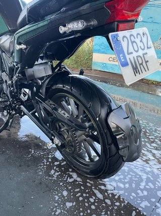 Benelli TRK 502 - 2024 - 8700km - Baúl Shad- 4500€